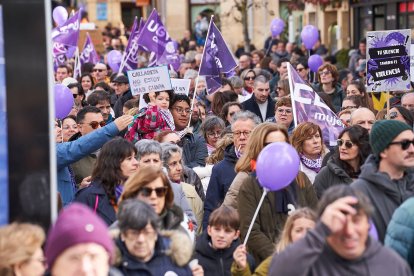 Soria se tiñe de morado por la igualdad en el 8M.