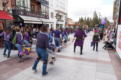 Soria se tiñe de morado por la igualdad en el 8M.