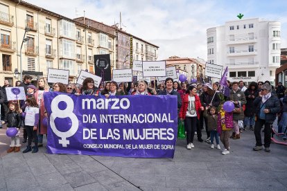 Soria se tiñe de morado por la igualdad en el 8M.