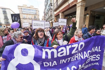 Soria se tiñe de morado por la igualdad en el 8M.