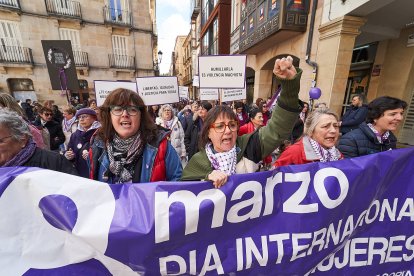 Soria se tiñe de morado por la igualdad en el 8M.