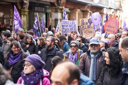 Soria se tiñe de morado por la igualdad en el 8M.