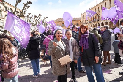 Soria se tiñe de morado por la igualdad en el 8M.