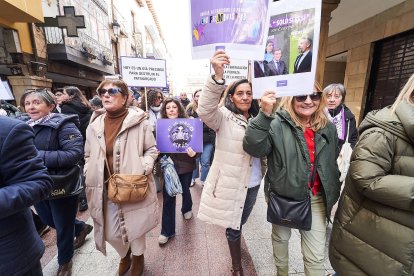 Soria se tiñe de morado por la igualdad en el 8M.