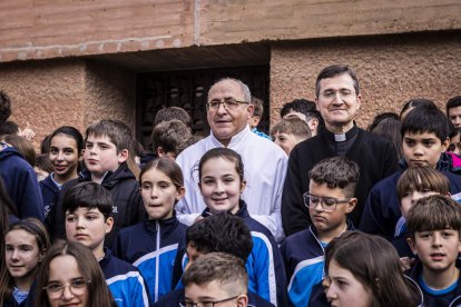 Bajo el lema ‘Educación que te acompaña en cada paso’ los jóvenes se reunieron en El Salvador