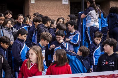 Bajo el lema ‘Educación que te acompaña en cada paso’ los jóvenes se reunieron en El Salvador