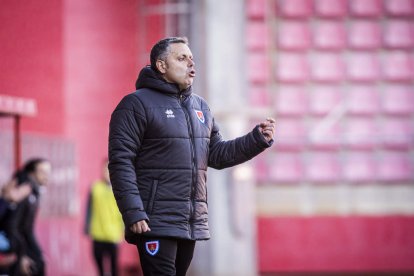El equipo soriano se quedó sin sumar en su estadio