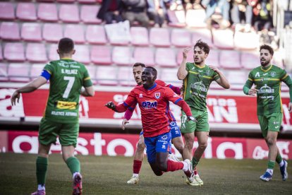 El equipo soriano se quedó sin sumar en su estadio