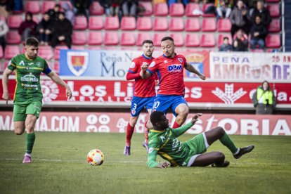 El equipo soriano se quedó sin sumar en su estadio