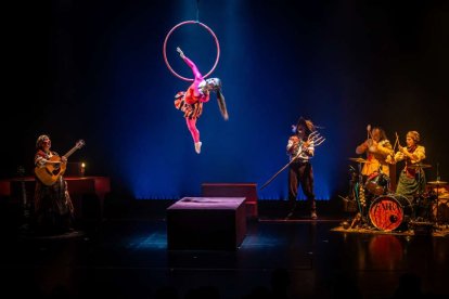 Una fiesta que puso a bailar a todo el Palacio de la Audiencia