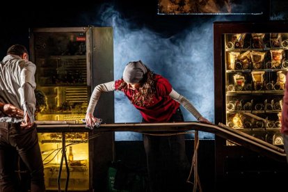 Una adaptación a las tablas por Ignacio del Moral y Javier Hernández-Simón