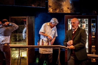 Una adaptación a las tablas por Ignacio del Moral y Javier Hernández-Simón