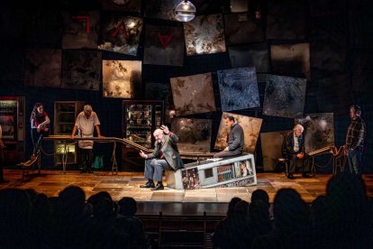 Una adaptación a las tablas por Ignacio del Moral y Javier Hernández-Simón