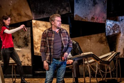 Una adaptación a las tablas por Ignacio del Moral y Javier Hernández-Simón