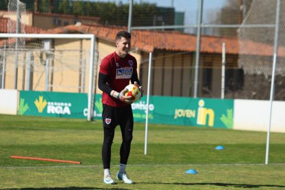 El equipo prepara el choque ante la Sarriana