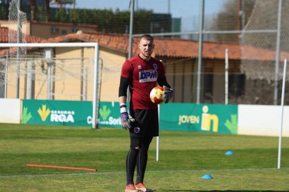 El equipo prepara el choque ante la Sarriana