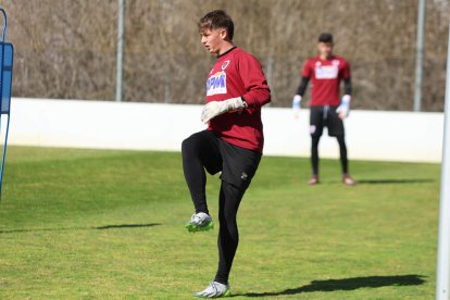 El equipo prepara el choque ante la Sarriana