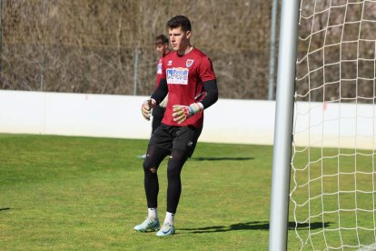 El equipo prepara el choque ante la Sarriana