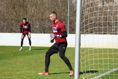 El equipo prepara el choque ante la Sarriana