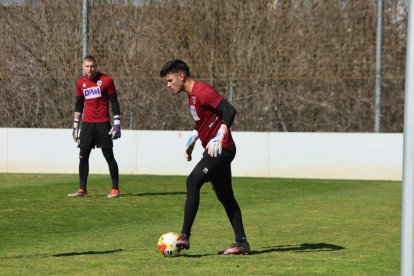 El equipo prepara el choque ante la Sarriana