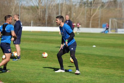 El equipo prepara el choque ante la Sarriana