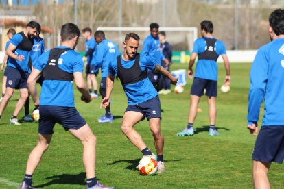 El equipo prepara el choque ante la Sarriana