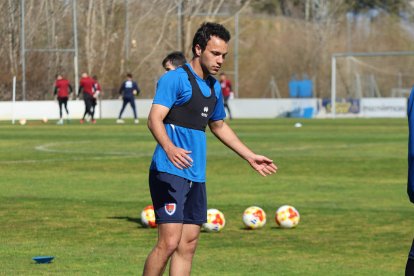 El equipo prepara el choque ante la Sarriana