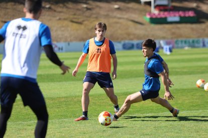 El equipo prepara el choque ante la Sarriana