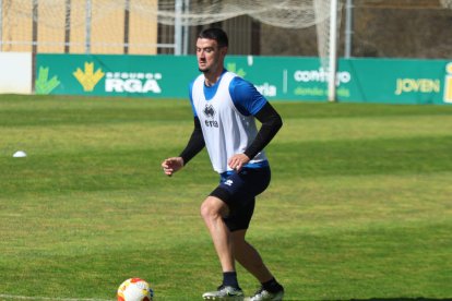El equipo prepara el choque ante la Sarriana