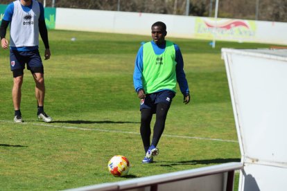 El equipo prepara el choque ante la Sarriana