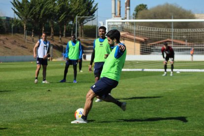 El equipo prepara el choque ante la Sarriana