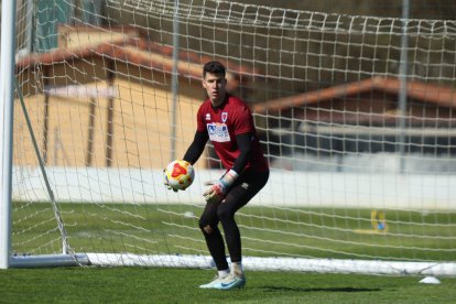 El equipo prepara el choque ante la Sarriana