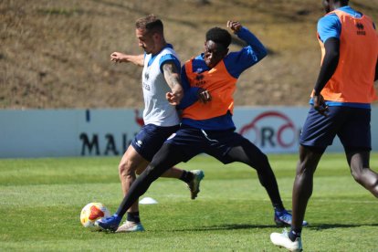 El equipo prepara el choque ante la Sarriana