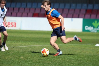 El equipo prepara el choque ante la Sarriana