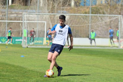 El equipo prepara el choque ante la Sarriana
