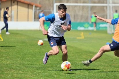 El equipo prepara el choque ante la Sarriana