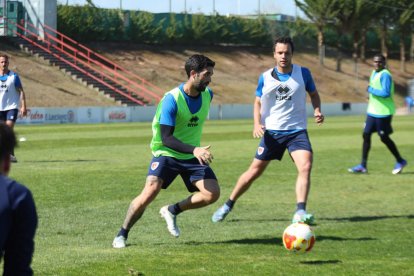 El equipo prepara el choque ante la Sarriana