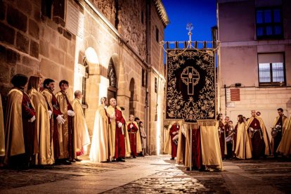 La procesión preludia la Semana Santa en la capital
