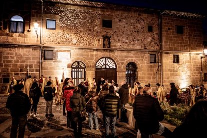 La procesión preludia la Semana Santa en la capital