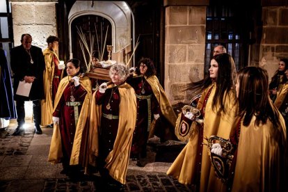 La procesión preludia la Semana Santa en la capital