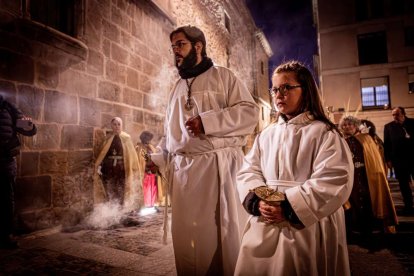 La procesión preludia la Semana Santa en la capital