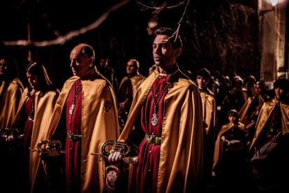 La procesión preludia la Semana Santa en la capital