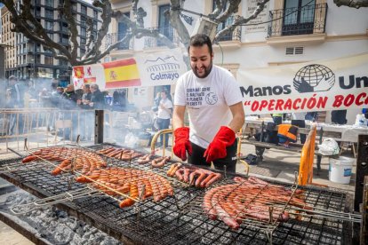 Jóvenes solidarios contra el hambre