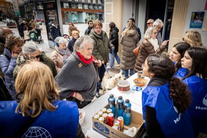 Jóvenes solidarios contra el hambre