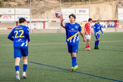 Los colegiales solventan el choque por con tres tantos en la primera parte