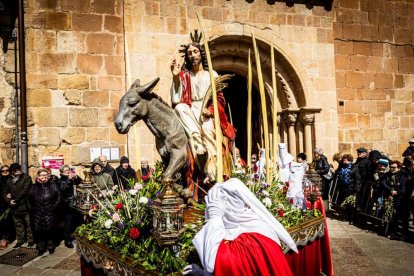 Domingo de Ramos con la procesión de 'La Borriquilla'