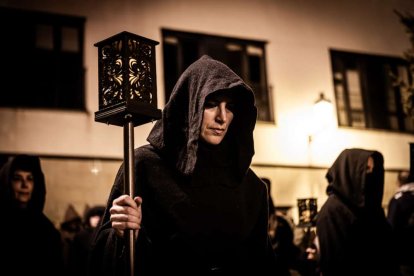 Una solemne marcha nocturna hasta la Concatedral