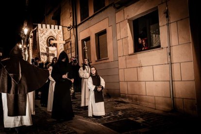 Una solemne marcha nocturna hasta la Concatedral