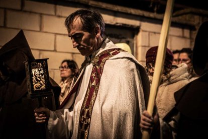 Una solemne marcha nocturna hasta la Concatedral