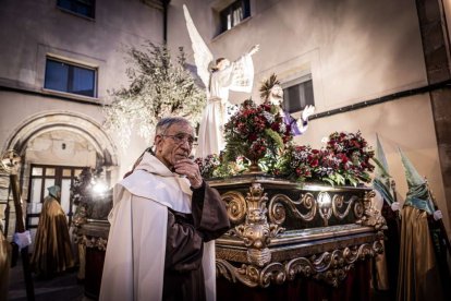 Ambas cobradías desfilaron en el Martes Santo